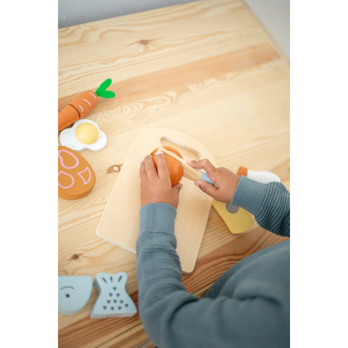 Tryco Houten Snijplank Met Speelgoed Eten TR-303025 5 Tryco Houten Snijplank Met Speelgoed Eten TR-303025 - Afbeelding 3